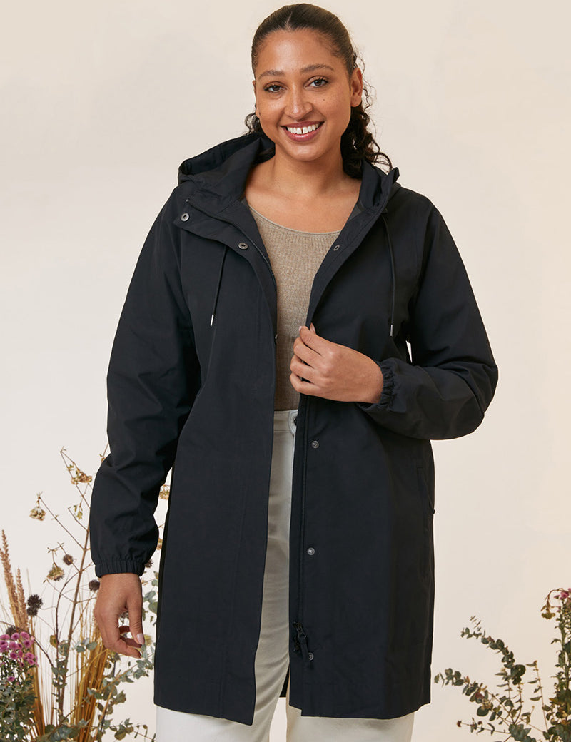 AmbleOutdoorsWomensRefugeRainJacketBlack.jpg