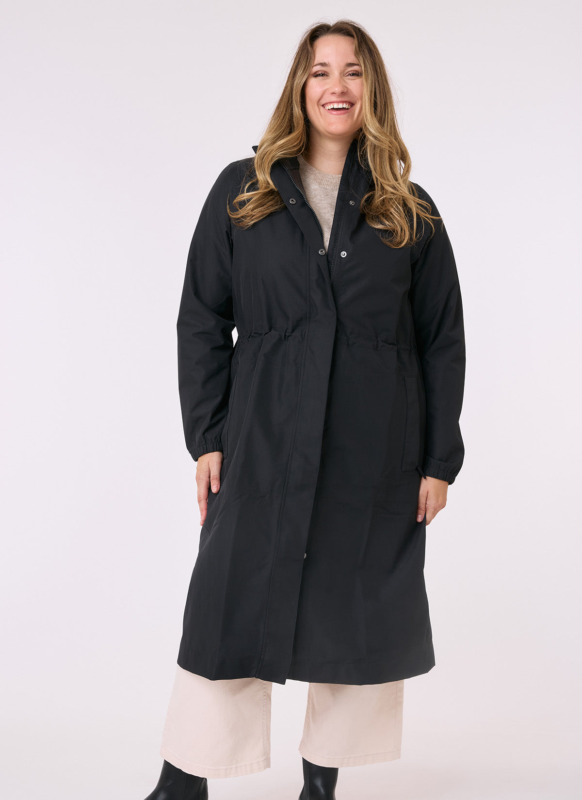 Overland Waterproof Jacket - Black