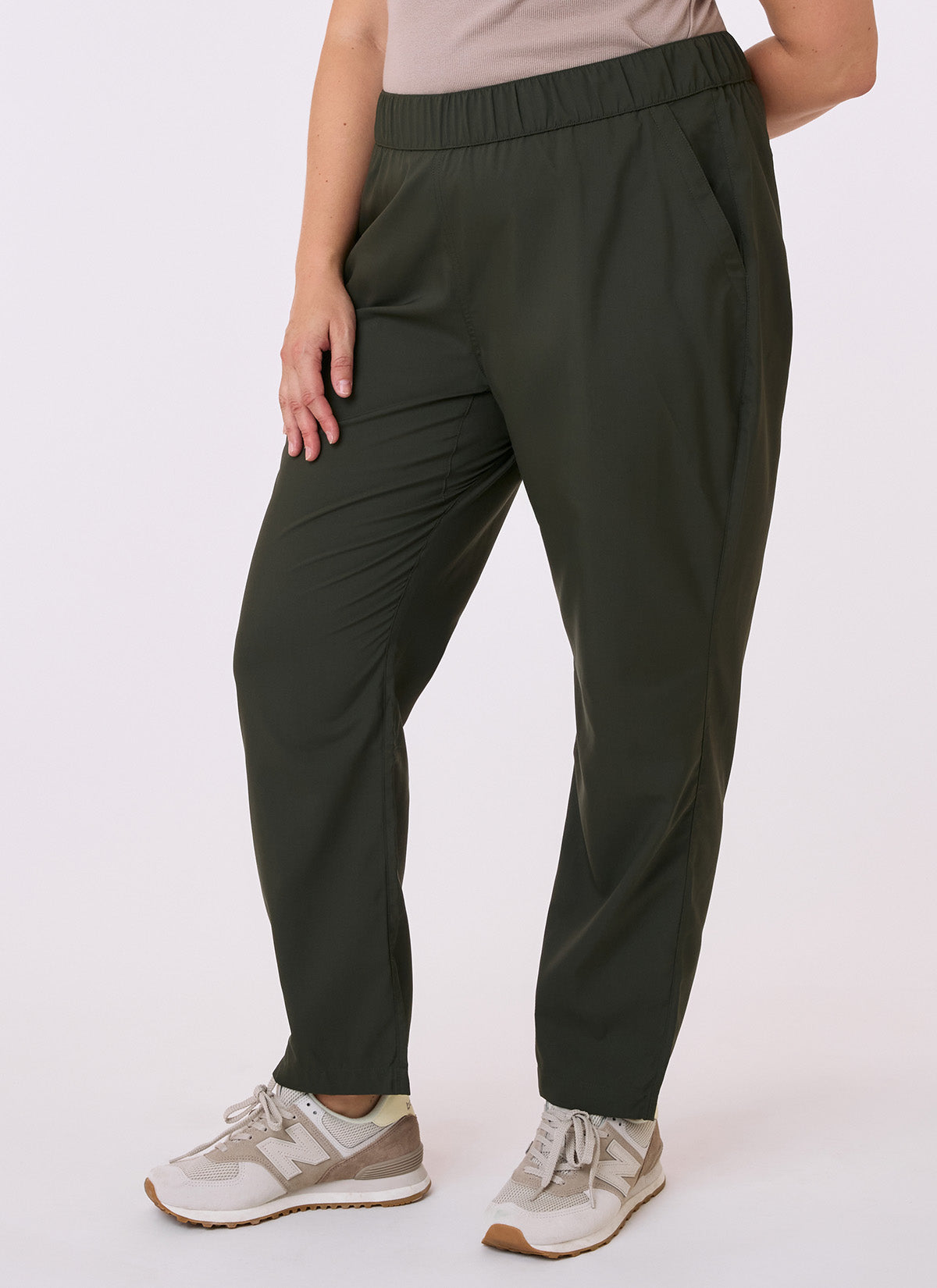 SundialHikePantMoss.jpg